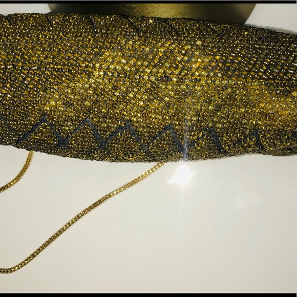 Shine bright w/ vintage gold beaded and black stitched evening purse/clutch - Picture 2 of 7